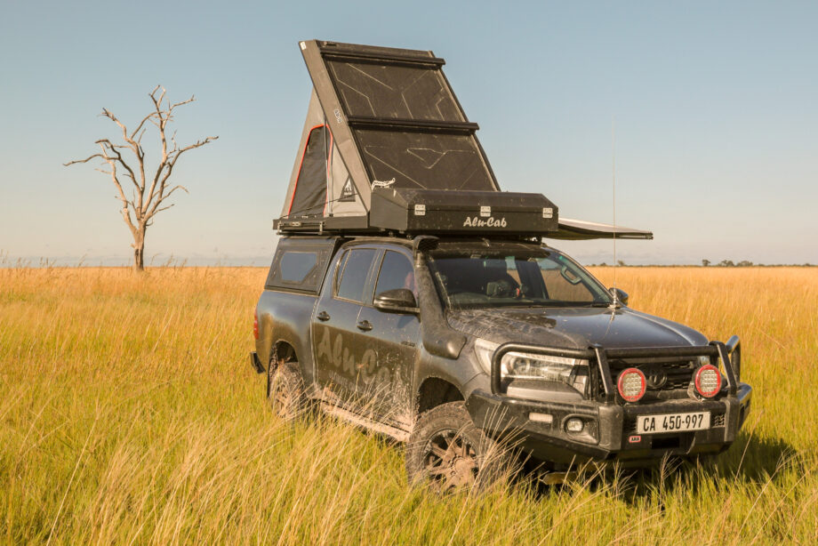 AluCab Gen 3R Expedition Rooftop Tent Wild Roaming