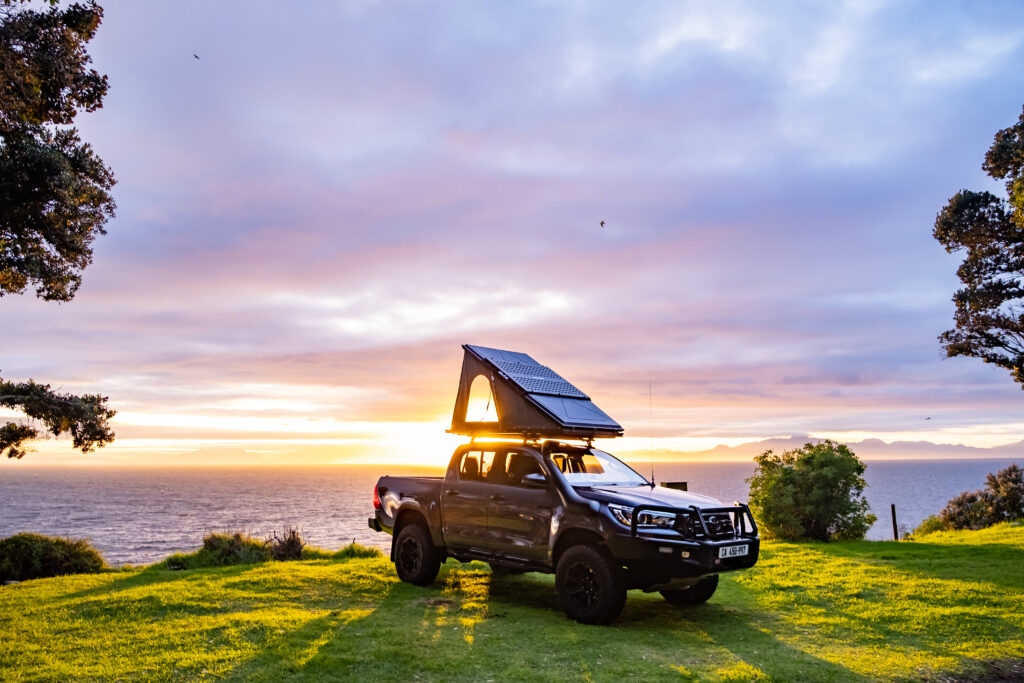 AluCab LT50 Lightweight Roof Top Tent Wild Roaming